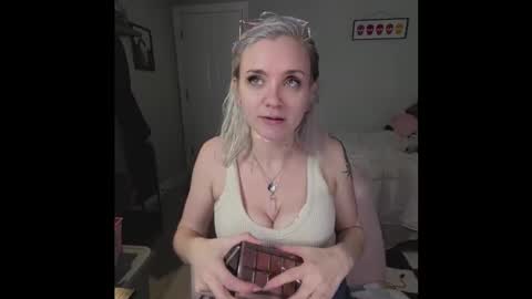 Lyra Greene online show from 01.18.26