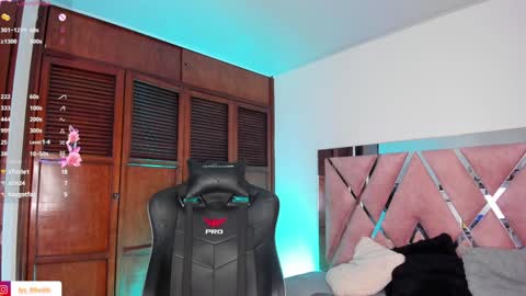 Snapshot of lys_with chatting on 12.02.24 VIVIANA online show from 12.02.24