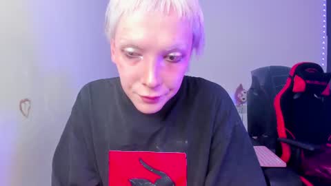 Snapshot of lyyrica chatting on 08.06.26 Luns online show from 08.06.26