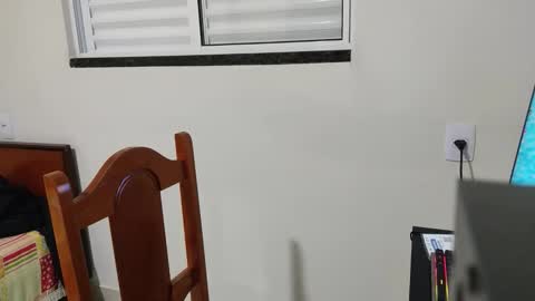 Snapshot of m0ren01995 chatting on 04.05.26 m0ren01995 online show from 04.05.26