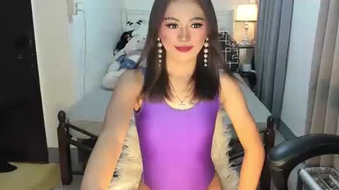 Snapshot of m1sspinay_yassie chatting on 01.14.25 Cutie Yassie online show from 01.14.25