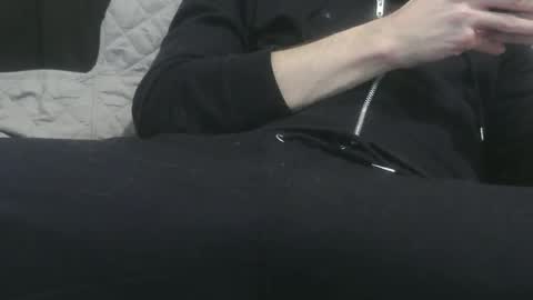 m4dh4tter24 online show from 12.27.24