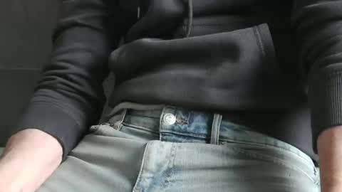 m4dh4tter24 online show from 04.30.26