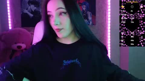 Snapshot of m_e_l_i_s_s_a_ chatting on 10.19.25 Melissa online show from 10.19.25