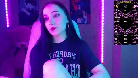 Snapshot of m_e_l_i_s_s_a_ chatting on 11.15.25 Melissa online show from 11.15.25