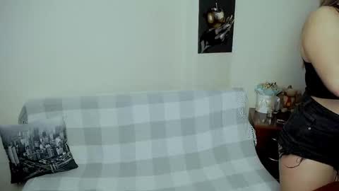 Vikki online show from 09.16.25