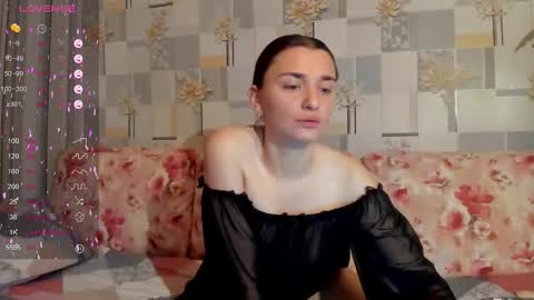 Snapshot of ma_cheriee chatting on 10.23.25 Lulu online show from 10.23.25