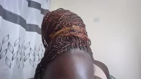 ma_couchie online show from 05.05.26