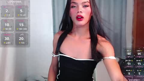 Divina online show from 04.20.26