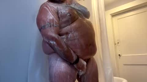 Macdaddy512 online show from 10.01.25