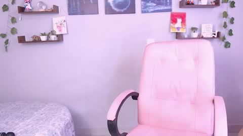 Snapshot of macey_hairy chatting on 01.21.25 Macey Elliot Modelo Independiente online show from 01.21.25