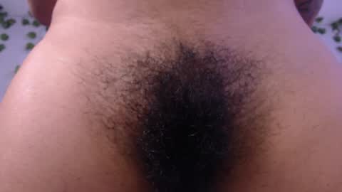 Snapshot of macey_hairy chatting on 01.29.25 Macey Elliot Modelo Independiente online show from 01.29.25