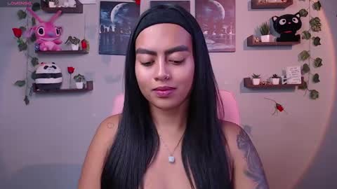 Snapshot of macey_hairy chatting on 03.10.25 Macey Elliot Modelo Independiente online show from 03.10.25