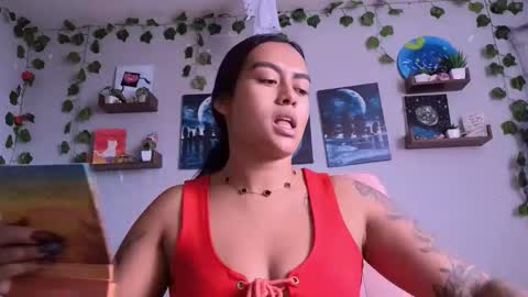 Snapshot of macey_hairy chatting on 12.03.25 Macey Elliot Modelo Independiente online show from 12.03.25