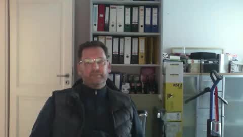 macfly67 online show from 10.27.25