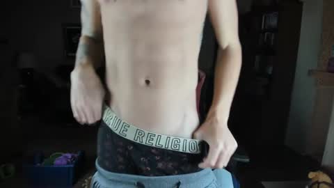 Snapshot of machinecumkelly69 chatting on 01.18.25 machinecumkelly69 online show from 01.18.25