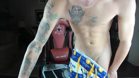 Snapshot of machinecumkelly69 chatting on 02.23.25 machinecumkelly69 online show from 02.23.25