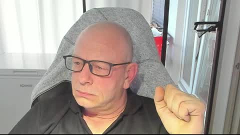 Andy online show from 04.06.26