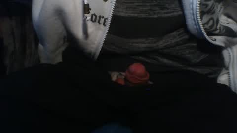 Snapshot of macho9385 chatting on 11.30.25 macho9385 online show from 11.30.25