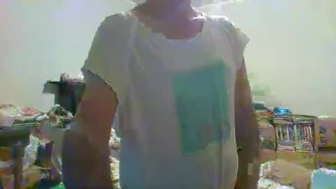 MACHOLIVRE online show from 10.05.25