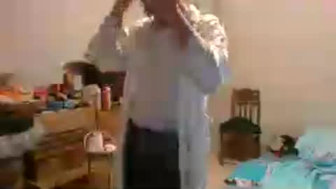 Snapshot of machoalex chatting on 06.27.26 MACHOLIVRE online show from 06.27.26