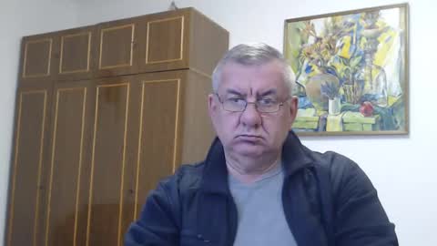 Snapshot of machomale3 chatting on 12.17.24 Macho online show from 12.17.24