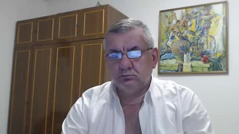Snapshot of machomale3 chatting on 12.28.24 Macho online show from 12.28.24