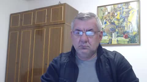 Snapshot of machomale3 chatting on 12.31.24 Macho online show from 12.31.24