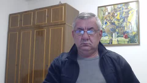 Snapshot of machomale3 chatting on 01.02.25 Macho online show from 01.02.25