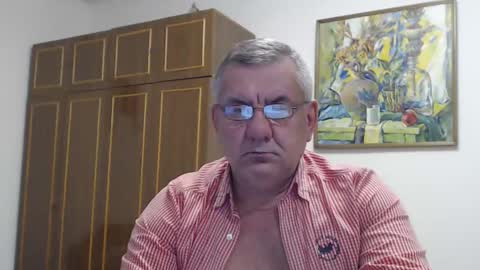 Snapshot of machomale3 chatting on 01.04.25 Macho online show from 01.04.25
