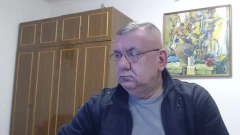 Snapshot of machomale3 chatting on 01.09.25 Macho online show from 01.09.25