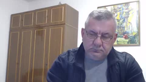 Snapshot of machomale3 chatting on 01.12.25 Macho online show from 01.12.25