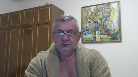 Snapshot of machomale3 chatting on 01.25.25 Macho online show from 01.25.25