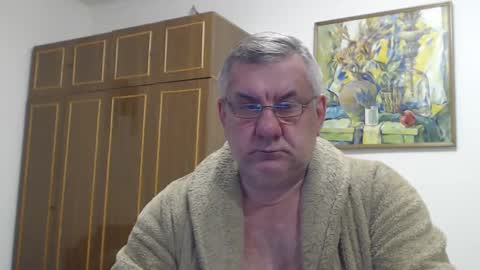 Snapshot of machomale3 chatting on 02.14.25 Macho online show from 02.14.25