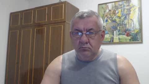 Snapshot of machomale3 chatting on 09.28.25 Macho online show from 09.28.25