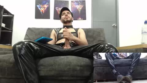 instagram mackdanielsx online show from 10.29.25