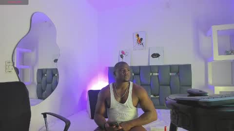MACKBIG DICK im a damn dominant I like ATMs INSTAGRAM Edwinaragonc online show from 04.17.26