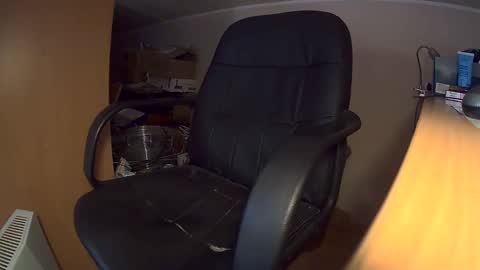 Snapshot of mackenss20 chatting on 03.04.25 Makan online show from 03.04.25