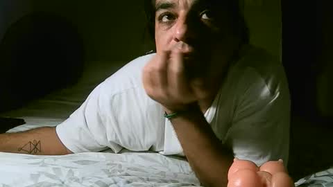 Snapshot of mad_masturbador_45 chatting on 11.16.25 Cris B online show from 11.16.25