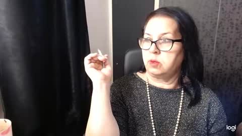 Madam Sanjanne online show from 10.17.25