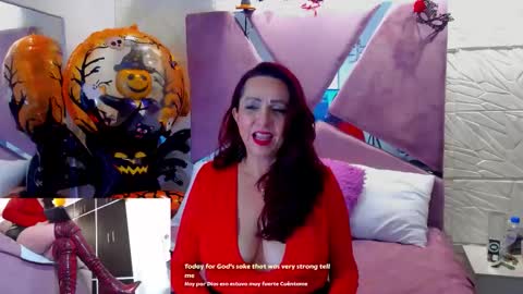 Snapshot of madame_angelic_ chatting on 10.16.25 ANGELIC online show from 10.16.25