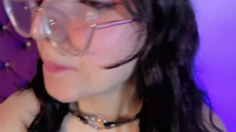 Snapshot of maddie_lesyouxxx chatting on 05.29.26 Madie online show from 05.29.26