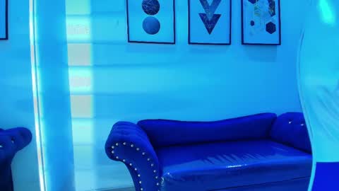 maddie_t18 online show from 04.18.26