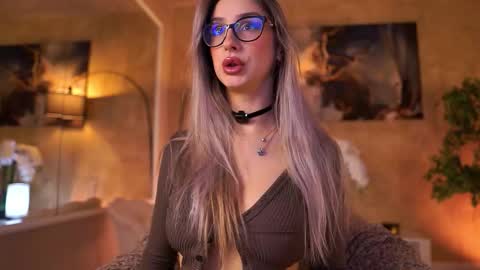 Maddie online show from 03.23.26