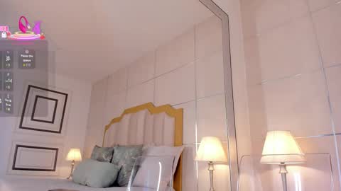    online show from 10.09.25