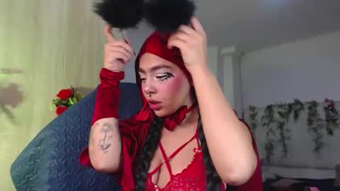 maddiie and clyde online show from 10.31.25