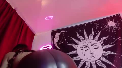 Snapshot of maddilust chatting on 02.22.26 Miss Lust online show from 02.22.26