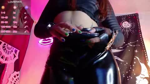 Snapshot of maddilust chatting on 03.03.26 Miss Lust online show from 03.03.26