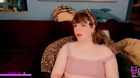 Maddy Cat online show from 11.26.25