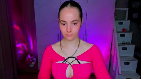 maddy_gate online show from 05.11.26